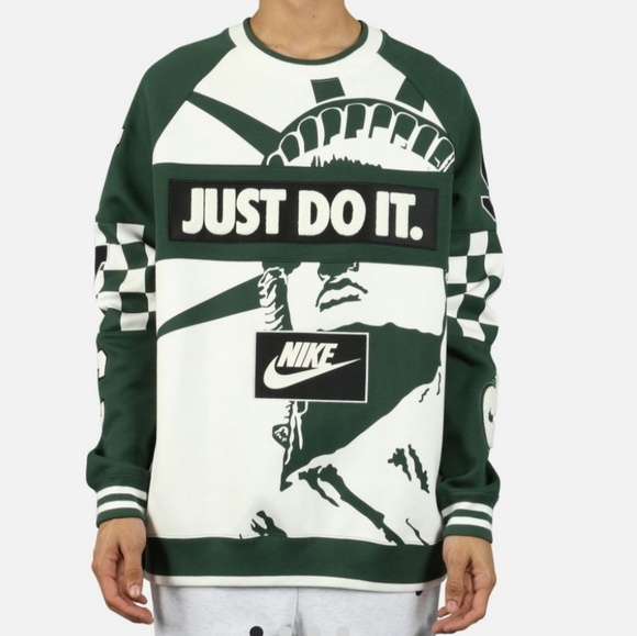 nike nsw crew neck sweatshirt